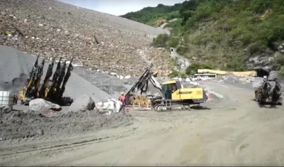 Trabajos de emergencia en el Proyecto Ituango.
