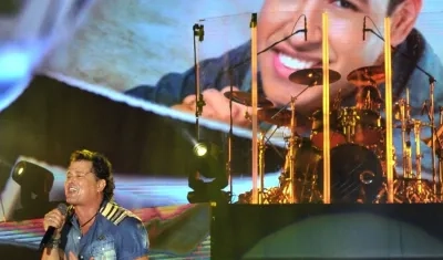 Carlos Vives durante la presentación de la canción.
