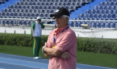 Julio Comesaña, técnico de Junior. 