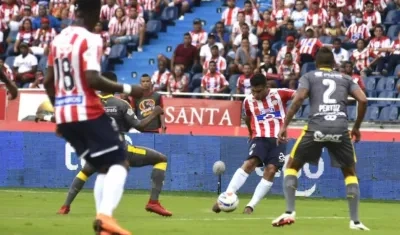 Se espera que Teófilo Gutiérrez muestre el nivel que le ha faltado. 