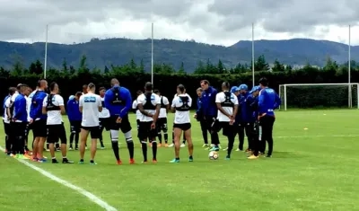 Millonarios se demoró 13 horas para arribar a Sao Paulo.