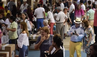 Usar el celular en el puesto de votación está prohibido.