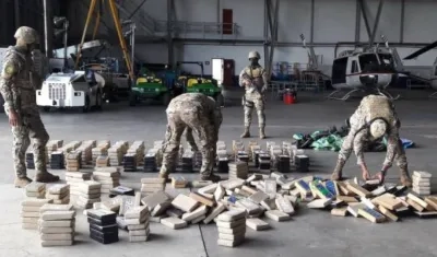La droga estaba siendo movilizada en una lancha.