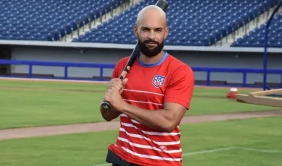 Gaby Robles, paracortos puertorriqueño.