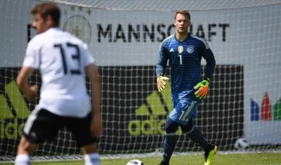 Manuel Neuer, durante un entrenamiento con la Selección. 