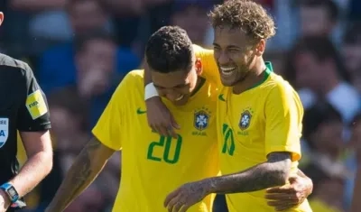 Neymar marcó el primero gol del partido ante los croatas.
