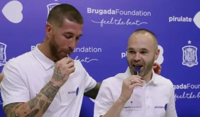 Sergio Ramos y Andrés Iniesta. 