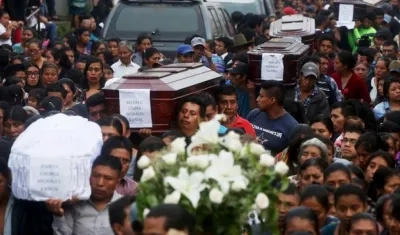 Sepelio de las víctimas.