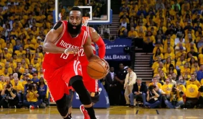James Harden, basquetbolista de los Rockets. 