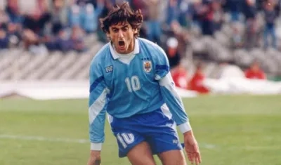 Enzo Francescoli en los años en que fue jugador de Urugay.