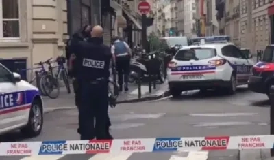  Hasta el lugar, en el distrito X de la ciudad se han desplazado agentes del BRI.