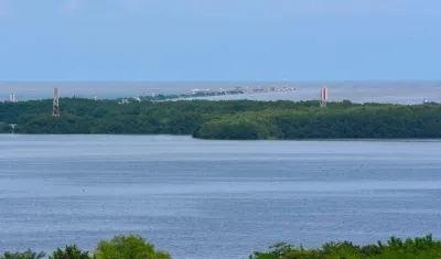 Canal de acceso al puerto de Barranquilla.