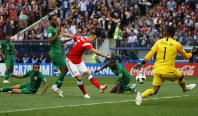 Denis Cheryshev anotó dos goles en el duelo. 