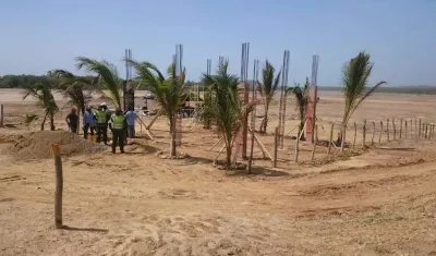 En este lugar de Punta Astilleros fueron sorprendidos los tres hombres capturados.