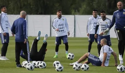 Lionel Messi en el último entrenamiento antes del debut. 