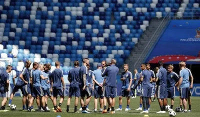 Jugadores de Suecia, durante un entrenamiento. 