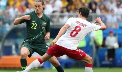 Secuencia del partido Australia-Dinamarca que empataron 1-1.