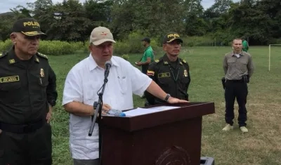 El ministro de Defensa, Luis Carlos Villegas