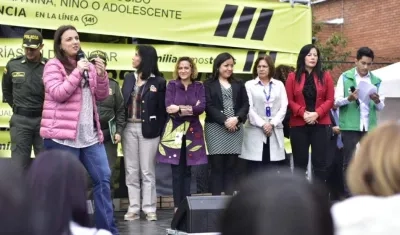 Karen Abudinen en el lanzamiento de campaña 'Presente contra la Explotación Sexual Comercial de Niñas, Niños y Adolescentes'.