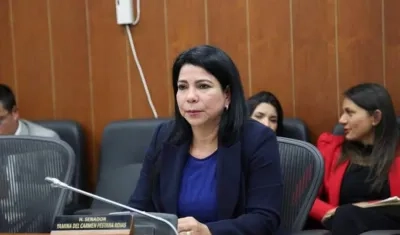 La senadora Yamina Pestana