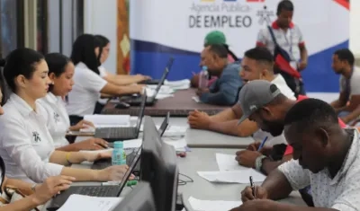 En este trimestre 188 mil personas más estaban ocupadas.