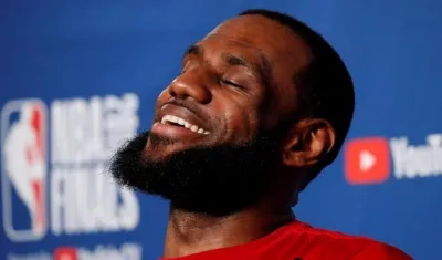 El alero LeBron James.