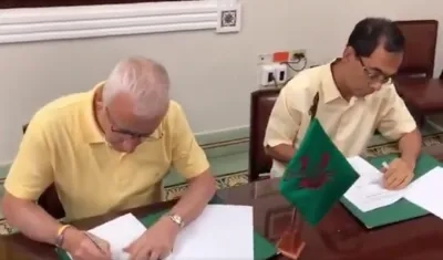 El presidente del Comité Olímpico Colombiano (COC) Baltazar Medina y el rector de la Universidad Simón Bolívar, José Consuegra Bolívar.