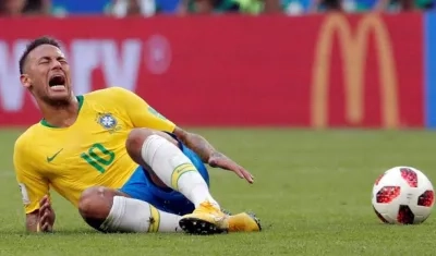 Neymar durante el partido ante México.