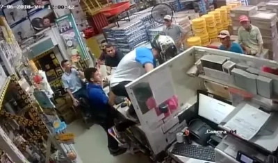 El atraco ocurrió este mediodía.