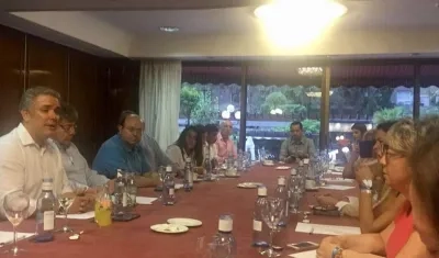 Iván Duque reunido en Madrid con colombianos residentes en Europa.