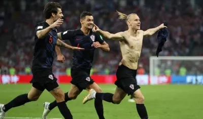 El defensa croata Domagoj Vida celebrando su gol a Rusia. 
