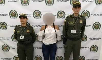 La mujer fue identificada solamente como Fernanda.