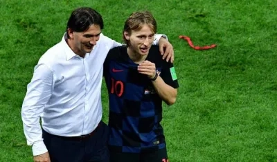 El técnico de Croacia, Zlatko Dalic, y Luka Modric.