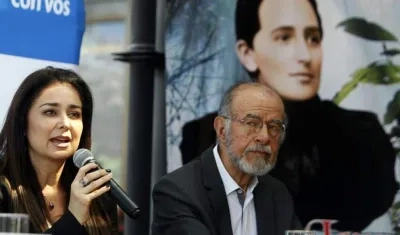 La actriz Linda Lucía Callejas y el cineasta Gustavo Nieto Roa.