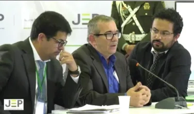 Rodrigo Londoño dijo que con esta presentación ante la JEP se cumple lo que se acordó en La Habana.