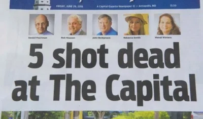 La portada del Capital Gazette con las víctimas. 
