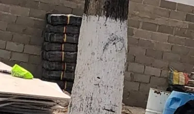 La droga estaba oculta en materiales de construcción.