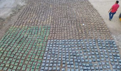  Estos son los 877 kilos de marihuana tipo crispy hallados en un parqueadero en Malambo.