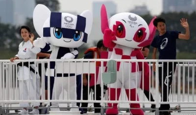 Miraitowa y Someity.