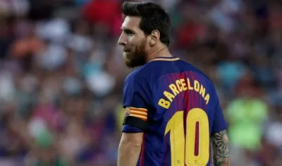 Lionel Messi con el número 10 del Barcelona.