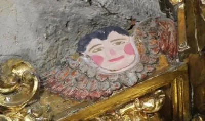  Imagen del altar mayor de la parroquia de San Sebastián de Reinosa (Cantabria, norte).