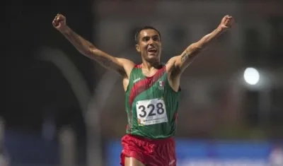 Juan Luis Barrios, atleta mexicano. 