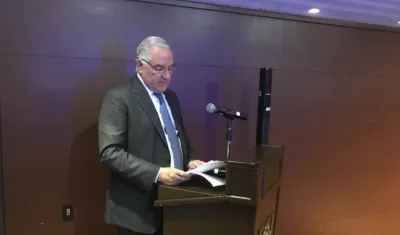 Edgardo Maya Villazón, Contralor General de la República.