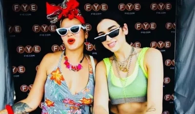 La cantante samaria Li Saumet y Dua Lipa.