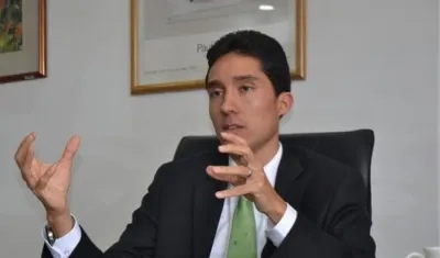 Luis Fernando Mejía asumirá dirección de Fogafín.