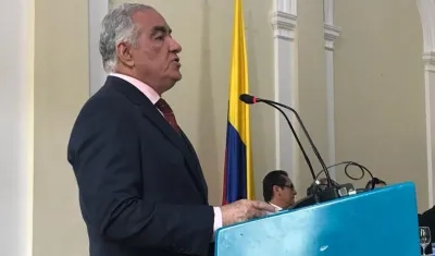 Edgardo Maya Villazón, contralor general de la República