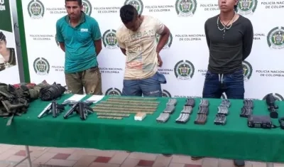 Los guerrilleros del ELN capturados.