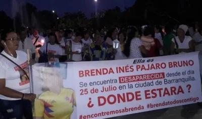 Imágenes de la protesta en la Plaza de la Paz. 
