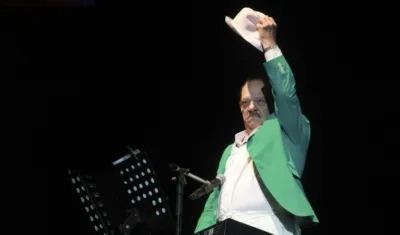 El pianista y compositor Larry Harlow.