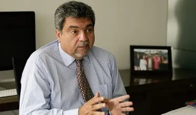 Plinio Olano, excongresista.